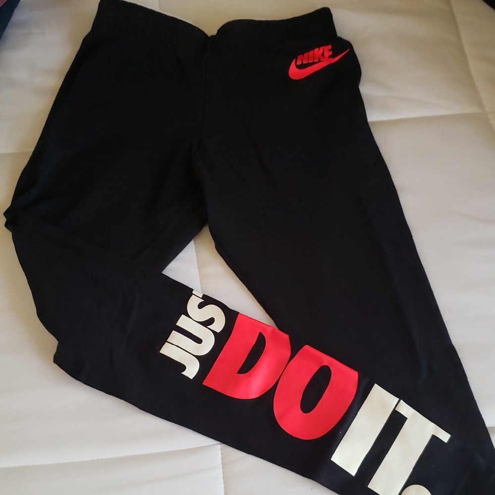 NikeBlack Leggings